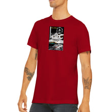 Lataa kuva Galleria-katseluun, Kotiseutupaita Helsinki miesten lyhythihainen Miilun putiikki punainen